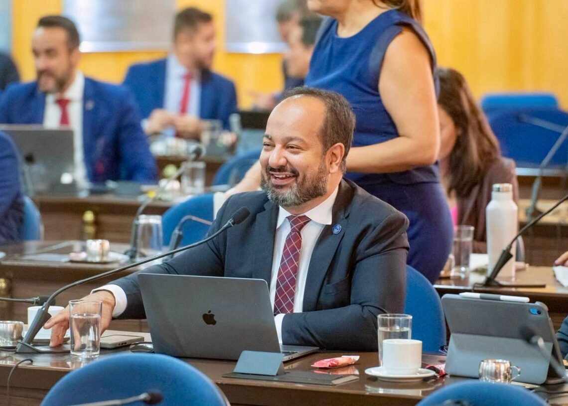 Tiago Neri: "valorização da advocacia anapolina e goiana" - Foto: OAB/GO.