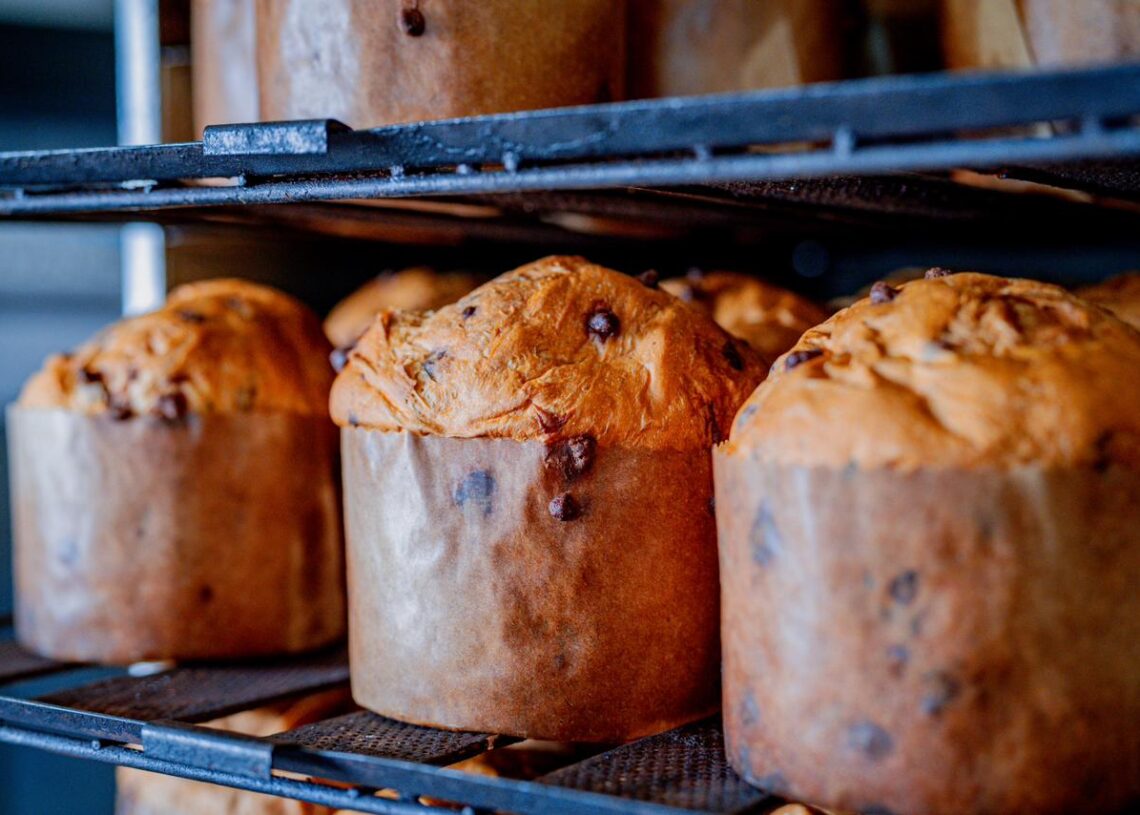 Produção de panetones e chocotones. Foto: Paulo de Tarso