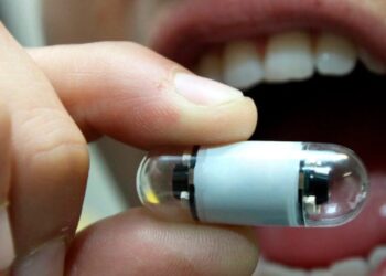 A cápsula endoscópica é um dispositivo utilizado para a realização da enteroscopia por cápsula ou videocápsula. Imagem: Ilustrativa/Reprodução