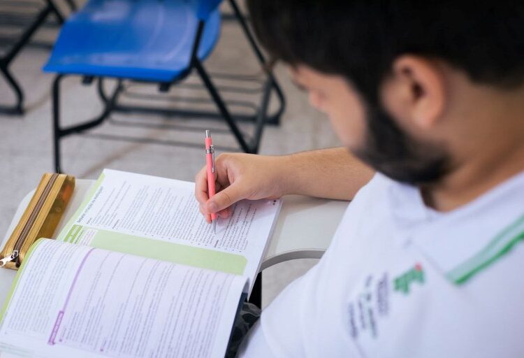 Assim como em 2025, esta edição do Sisu terá somente etapa de inscrição para vagas ofertadas pelas instituições. Dessa forma, inscritos concorrerão, em um único processo seletivo, às vagas disponibilizadas para todo o ano letivo. Foto: MEC