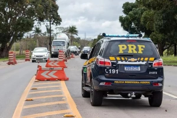 Fiscalização também estará atenta ao excesso de velocidade e às ultrapassagens proibidas, principais causas de acidentes letais. Imagem: Reprodução