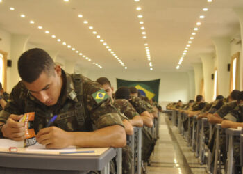 Os editais devem prever comissões recursais de três integrantes para avaliar a autodeclaração. Imagem: Reprodução