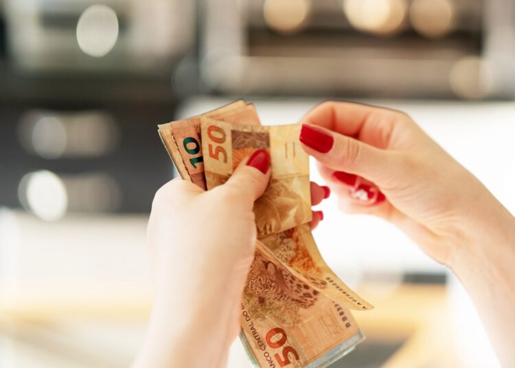 Dinheiro- Imagem Ilustrativa- Internet