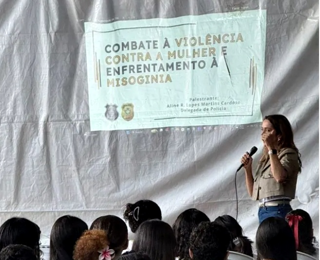 Polícia Civil- Palestra em Escola- Divulgação