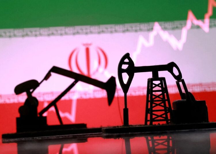 Preço do petróleo reage ao noticiário sobre a guerra no Irã (Crédito: REUTERS/Dado Ruvic)