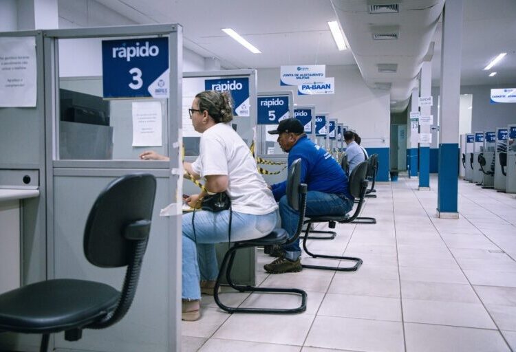 Pagamentos presenciais podem ser realizados no Rápido (Foto: Prefeitura de Anápolis)