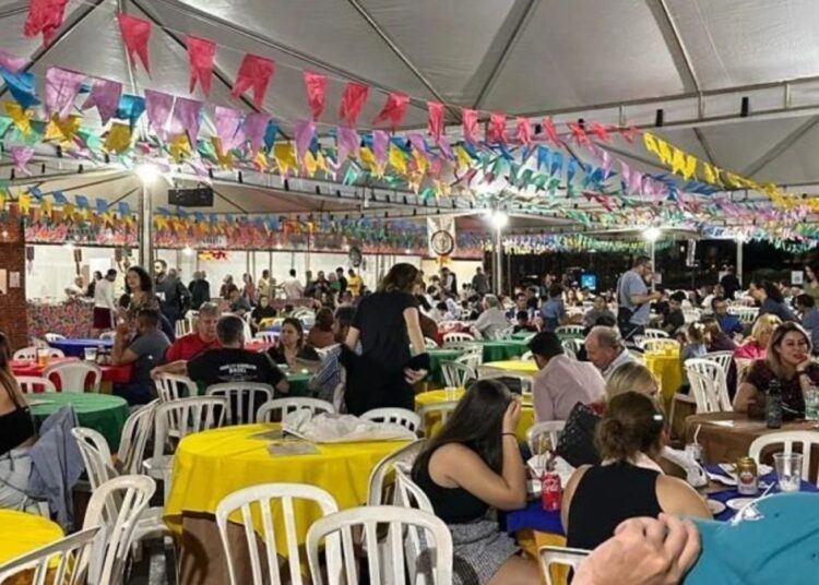 Celebração na Barraquinha do São Francisco. (Foto: Reprodução/Instagram)