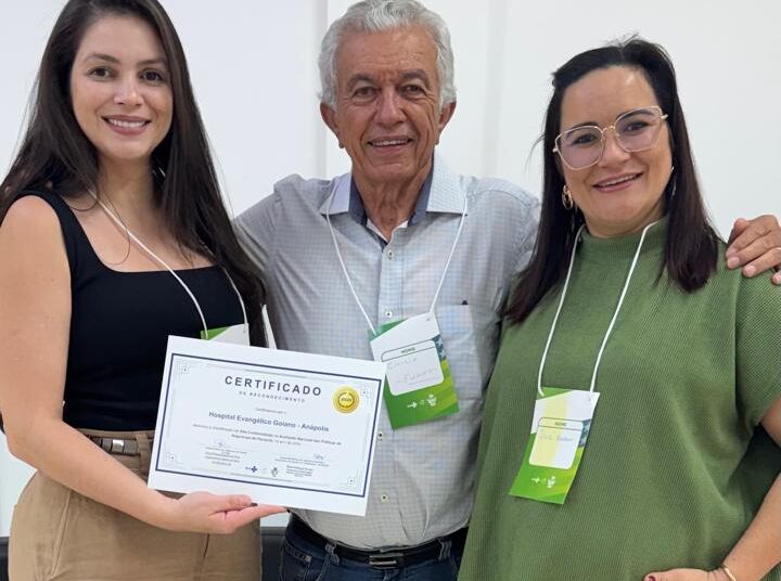 Representantes da instituição receberam a certificação