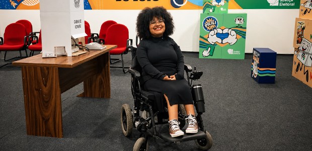 Alessandra Pereira, 25 anos, se prepara para participar do processo eleitoral de 2026. Foto: Arquivo pessoal