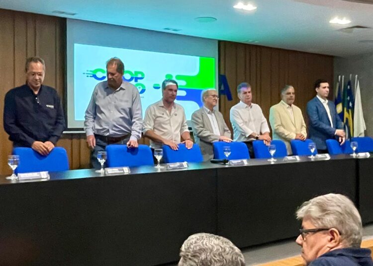 Presidente da ACIA, Luís Claudio Ledra, presidiu solenidade de lançamento do CoopGO em Anápolis.